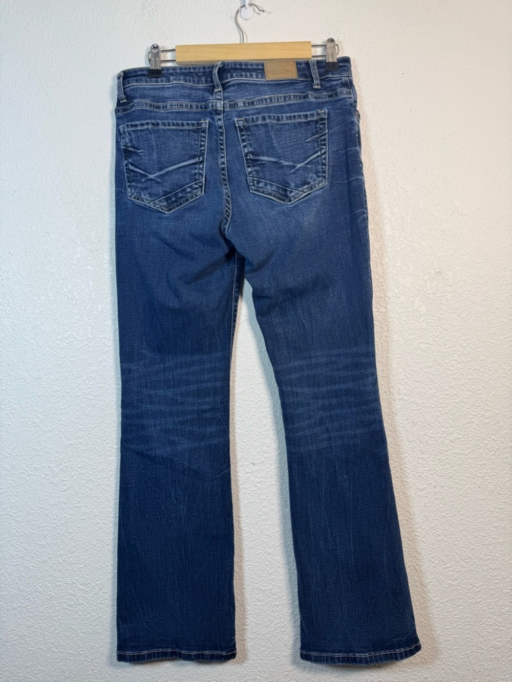 BKE Payton universal fit mid rise bootcut jeans 29 x 31.5